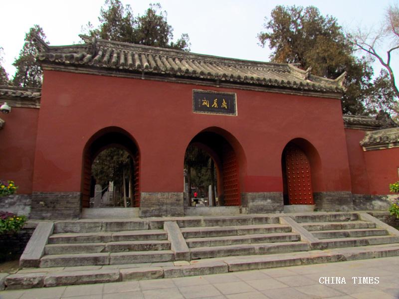 1527652684389024044.jpg 卧龙岗007.jpg