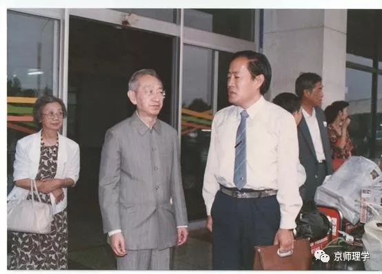 1571043131075080786.jpg 12_wps图片.jpg