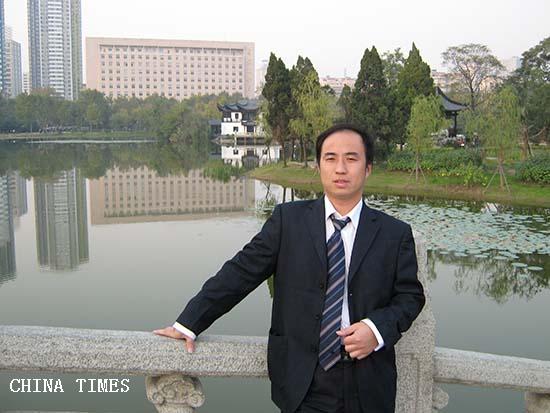 单克锋照片1.jpg